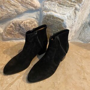 NEW Johnston and Murphy Ankle Boots, Black Suede, Womens 8